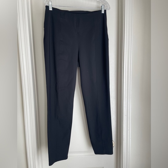 Here to There High Rise 7/8 Pant in black - Picture 2 of 3